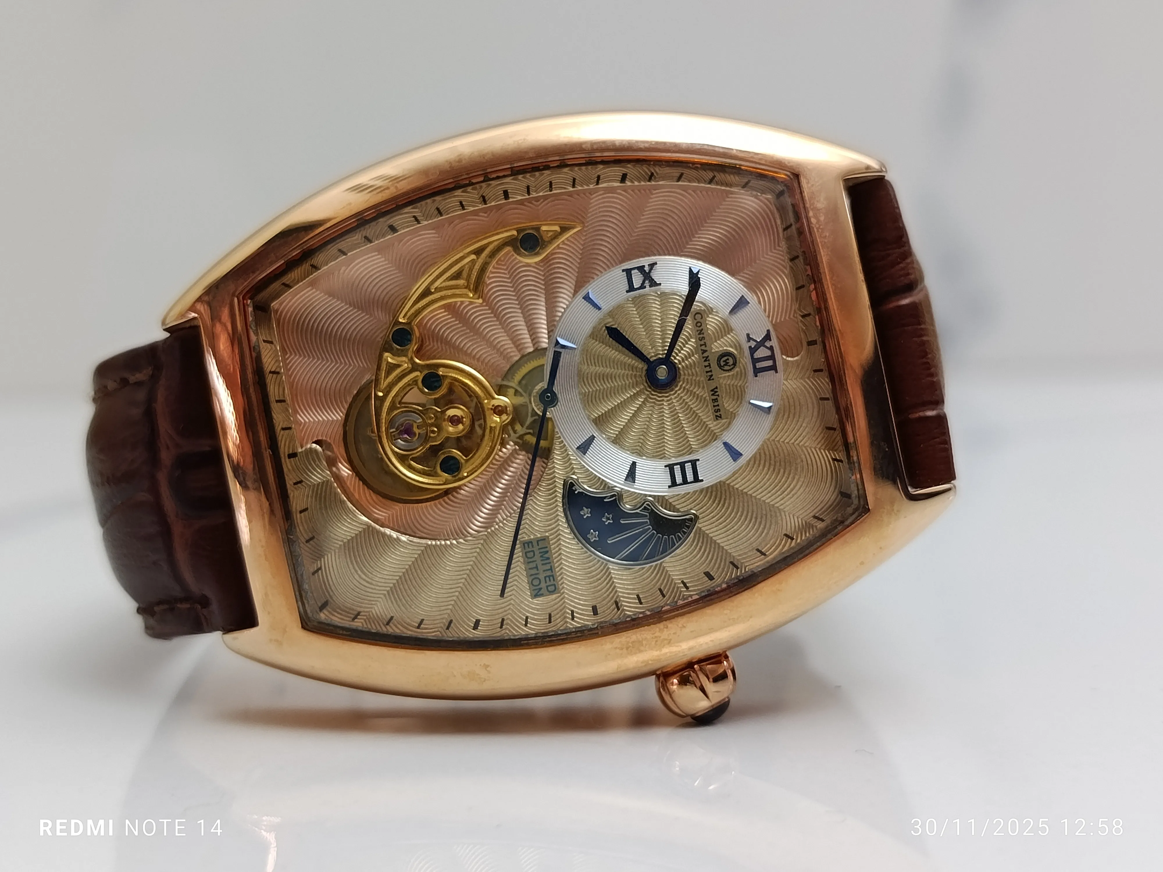 Montre Constantin Weisz Homme CW001H