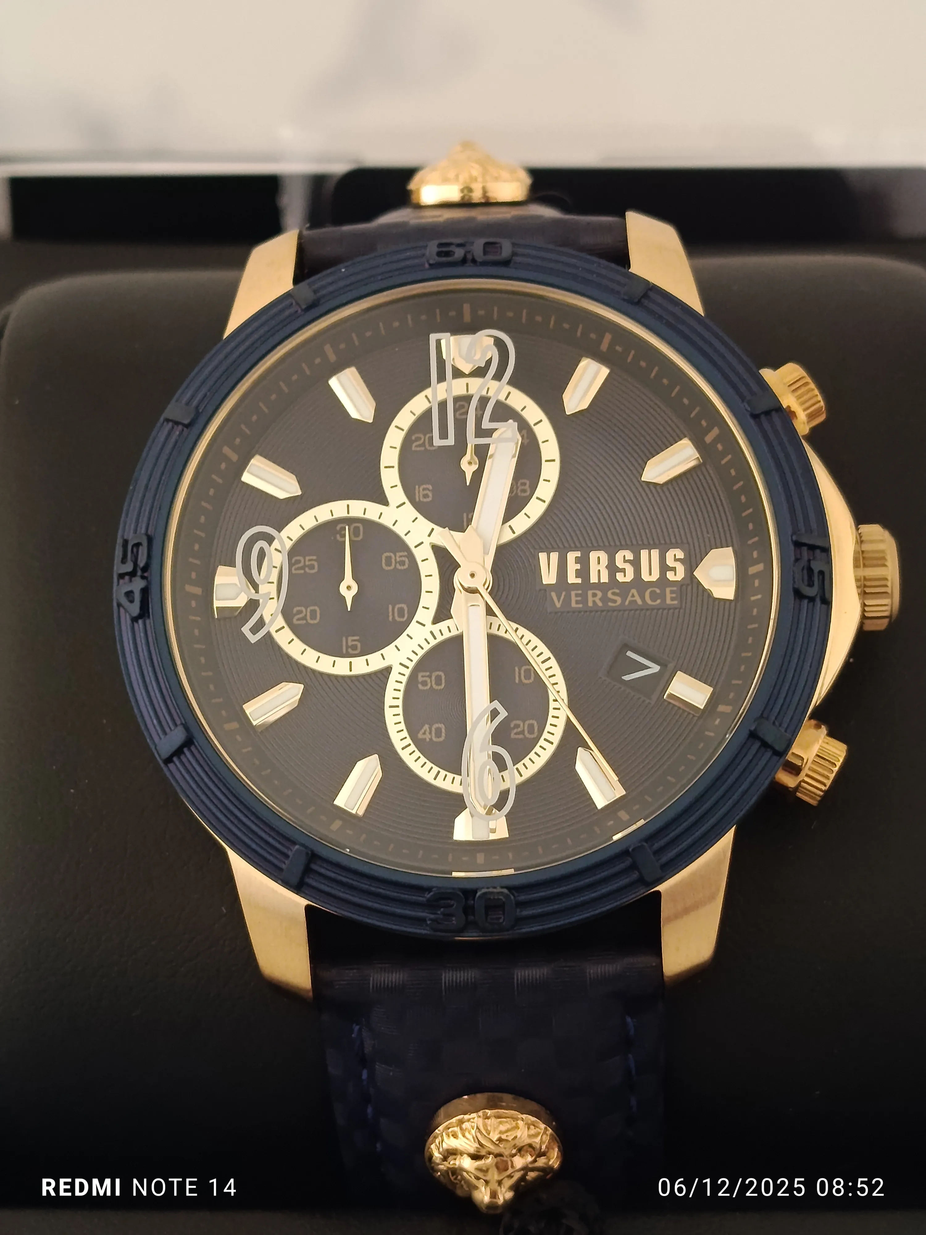 Montre Versus Versace Homme VV001H