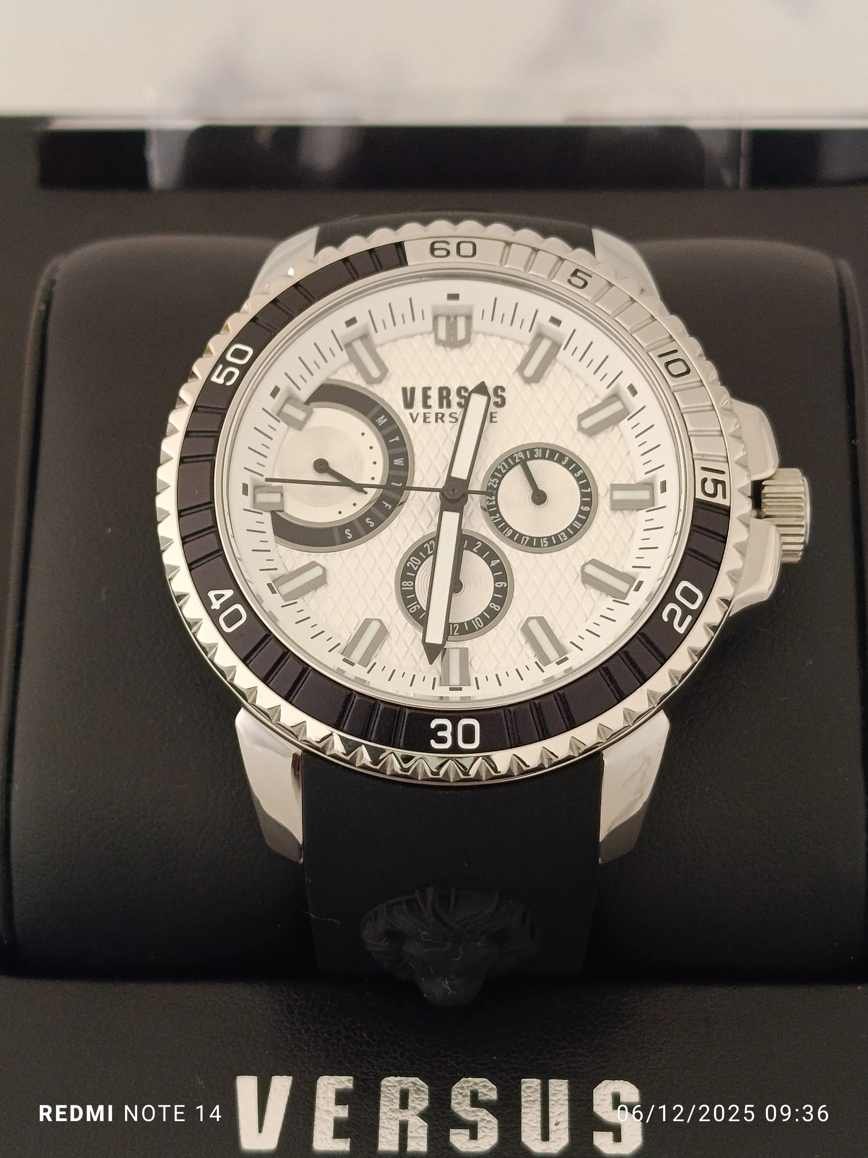 Montre Versus Versace Homme VV010H