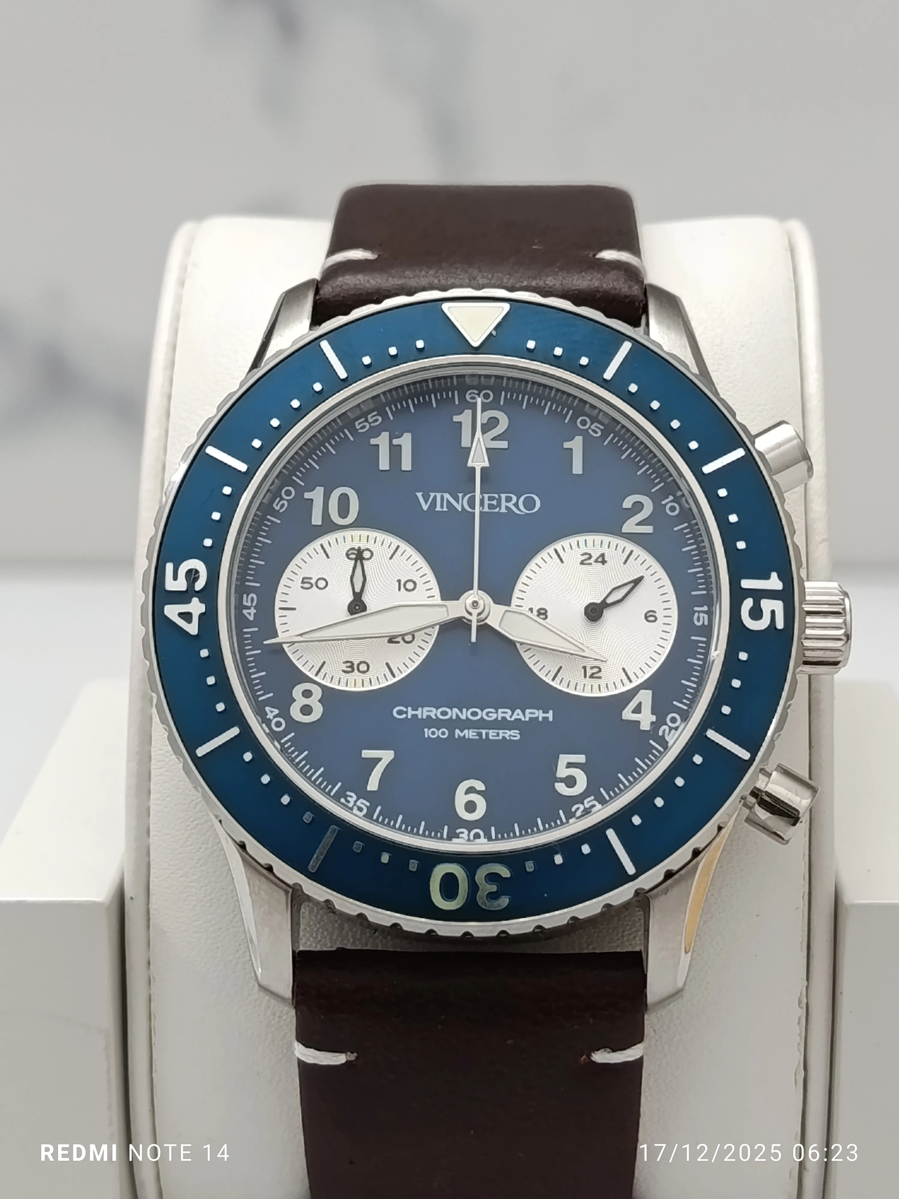Montre Vincero Homme VC018H